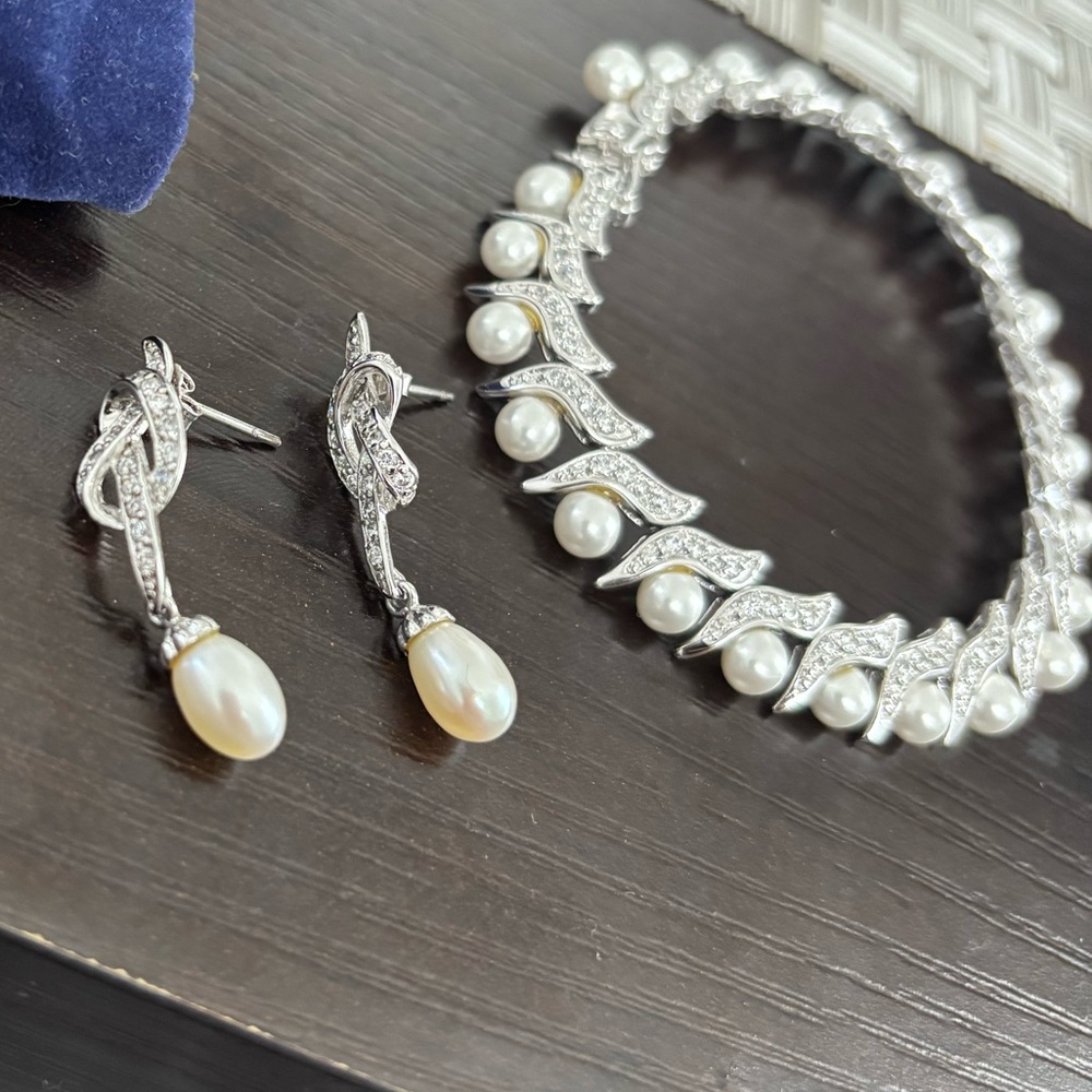 Eve’s Addiction Silver, Rhinestone & Pearl  Earrings & Bracelet Set